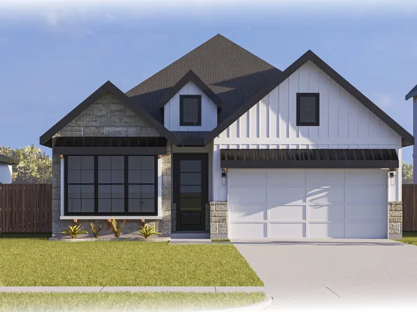 303 E Locust St, Leonard, TX 75452