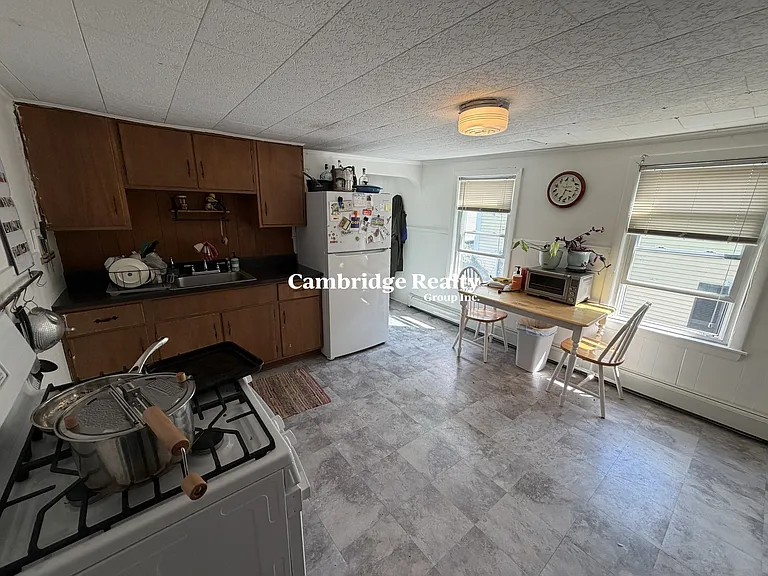 18 Tremont St #3T — Photo 8