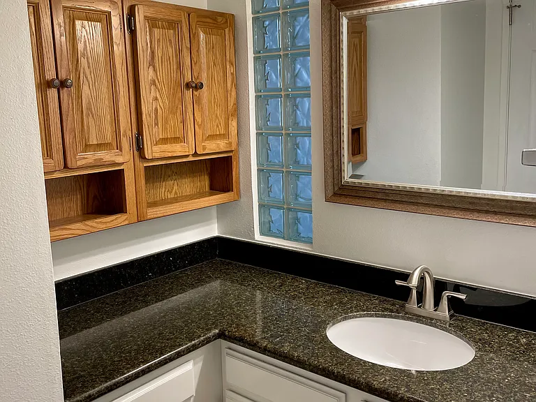 600 SE Marion St #505 — Photo 21