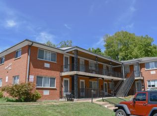 751 Chamberlain Pl, Saint Louis, MO 63119