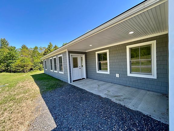 5th image of 94 Mountain View Drive