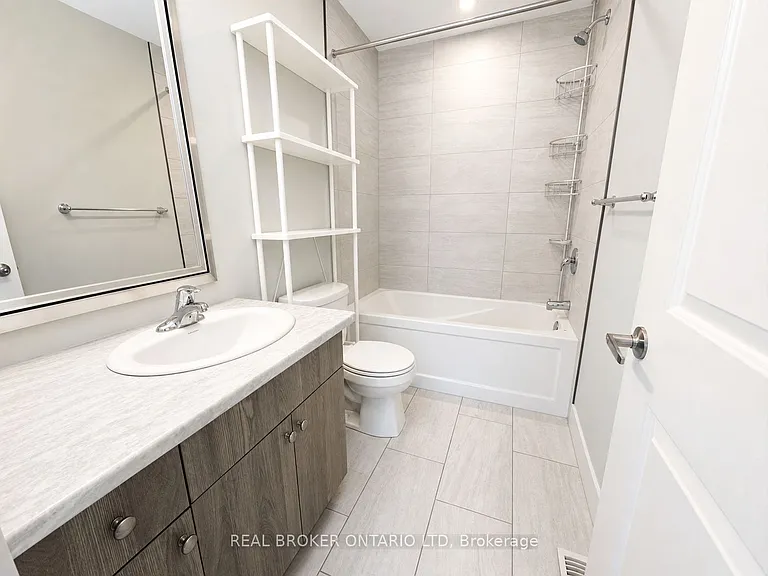 177 Edgevalley Rd #11 — Photo 9
