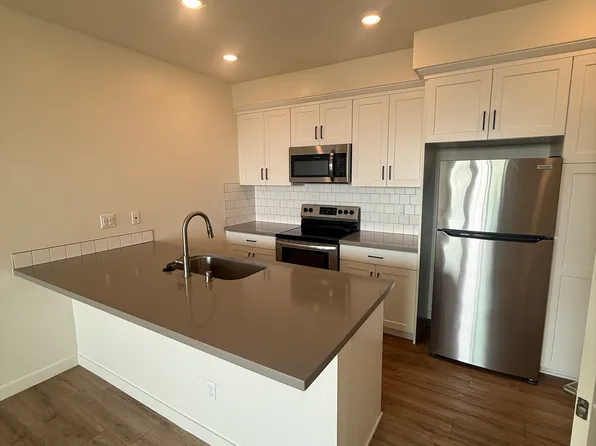 310 N Palm Ave, National City, CA