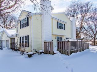 24 Blue Ridge Rd, Penfield, NY 14526