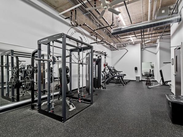 1300 W Lake St #421