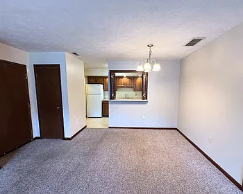 509 Oak Glen Drive — Photo 4