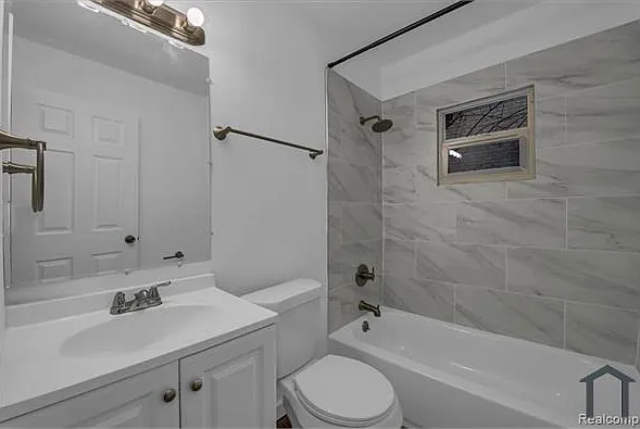 17212 Sunderland Rd — Photo 8