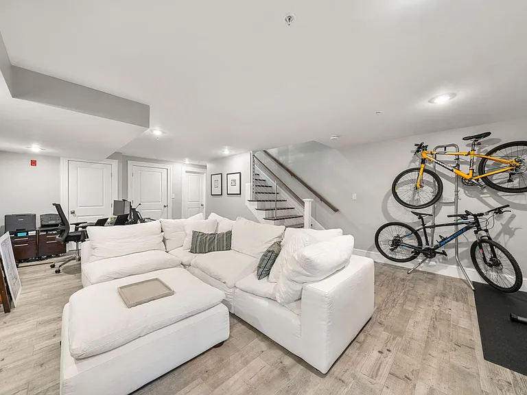 55 Hutchings St #4 — Photo 19