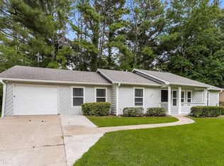 3105 Palomino Dr, Powder Springs, GA 30127