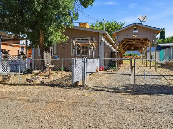 15988 37th Ave, Clearlake, CA 95422