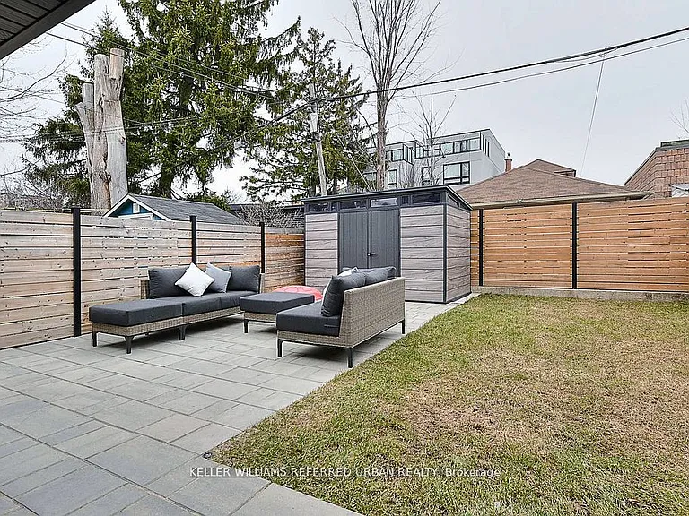613 Harvie Ave — Photo 32