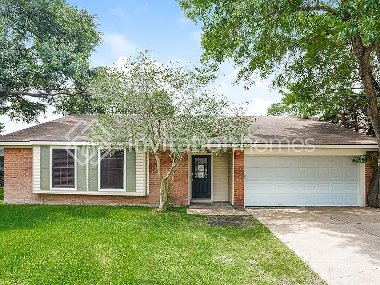22006 Castle Springs Dr — Photo 1
