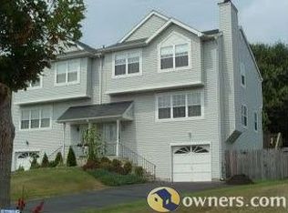 678 Woodspring Dr, Warrington, PA 18976