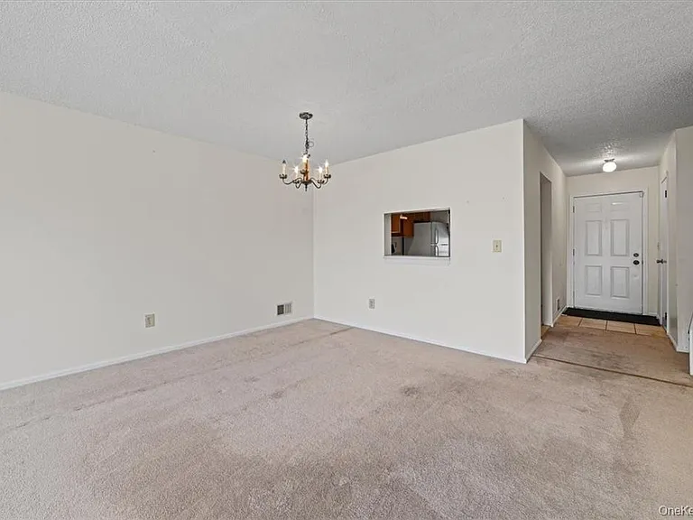 6 Cumberland Ct — Photo 11