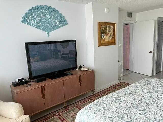 101 Briny Ave #707 — Photo 22