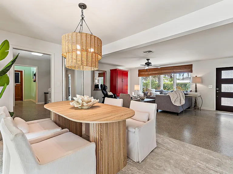 440 Jupiter Ln — Photo 11