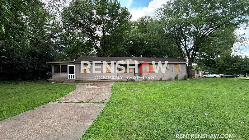 4 bed, 2000 sqft, $1,125 — Photo 2
