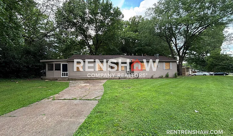 1817 Baldwin Ave — Photo 2