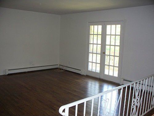 5th image of 75 Richmond Ave