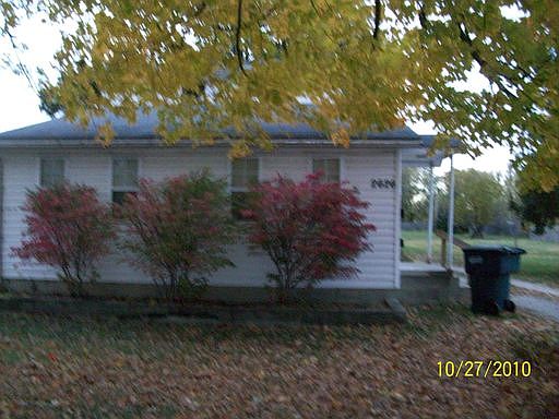 1st image of 2626 1/2 E Memorial Dr