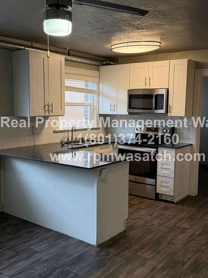 One Bedroom Newly Renovated Apartment in the heart of downtown Salt Lake City — Photo 3