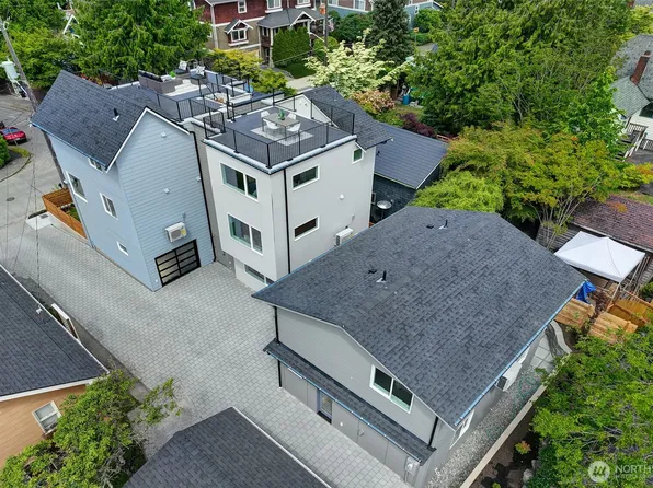 5220 1st Avenue NW #B, Seattle, WA 98107