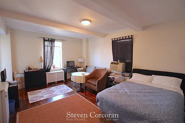 Rented by Steven Corcoran Real Estate | media 24
