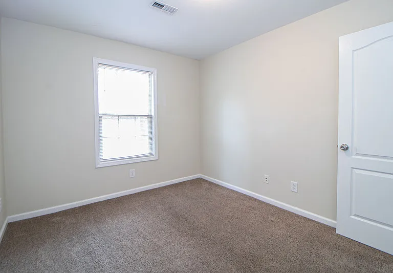 1716D Thistlewood Dr — Photo 15