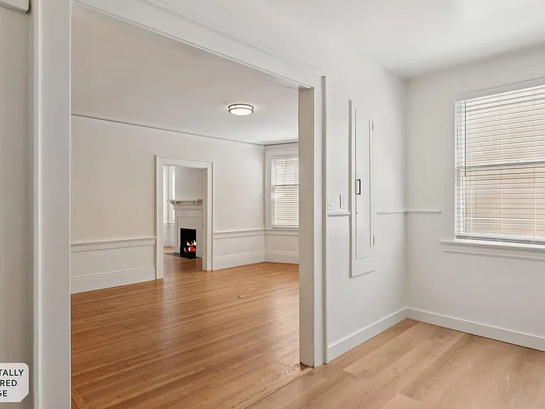 1370 Filbert St #1 — Photo 14