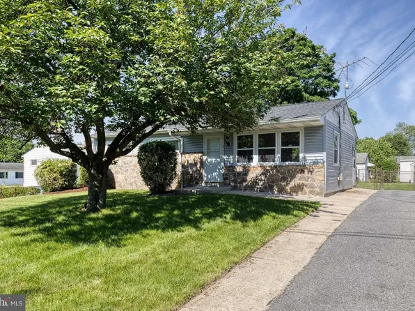 2 Idlewood St, Glen Burnie, MD 21061