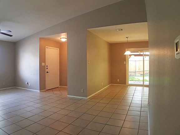 3rd image of 9002 Quail Valley Dr #B