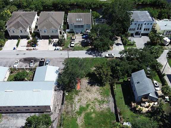 3rd image of 4813 W Flamingo Rd