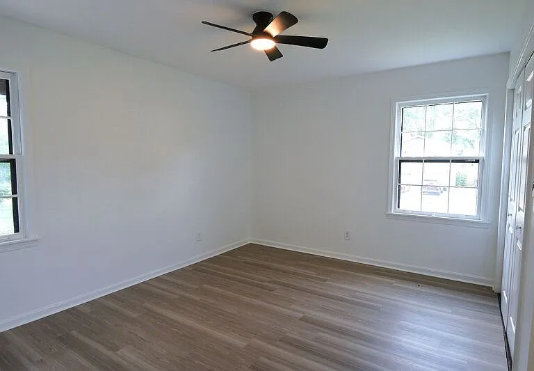 2819 Broadview Dr NW — Photo 13