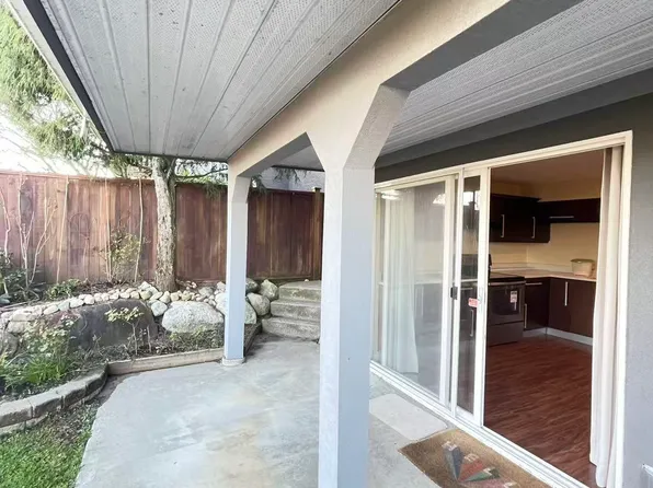 1500 Eagle Mountain Dr, Coquitlam, BC V3E 2Y6