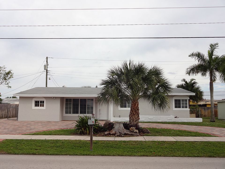 1st image of 3440 NE 12th Ave