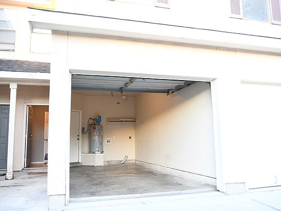 2nd image of 10726 Mathom Lndg APT 3