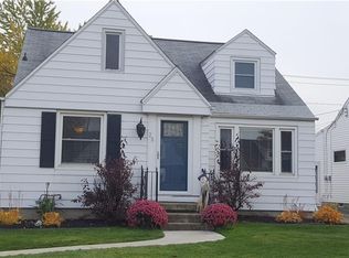 28 Briarhurst Dr, Tonawanda, NY 14150