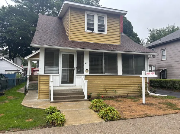 47 Preston St, Springfield, MA 01109