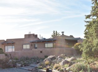 1430 Honeysuckle Dr NE, Albuquerque, NM 87122