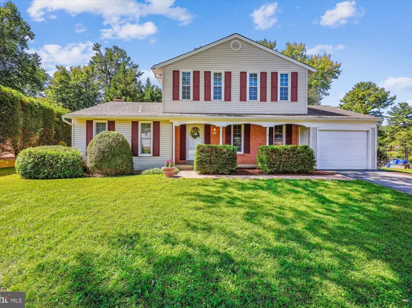 1816 Queensguard Rd, Silver Spring, MD 20906