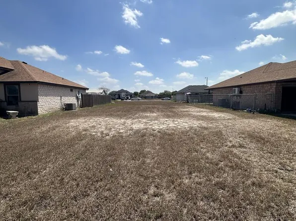 6117 Lynx Dr, Brownsville, TX 78521
