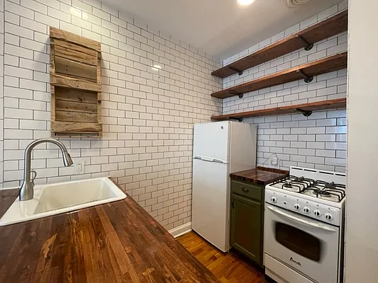 Rented by Spire Group | media 3