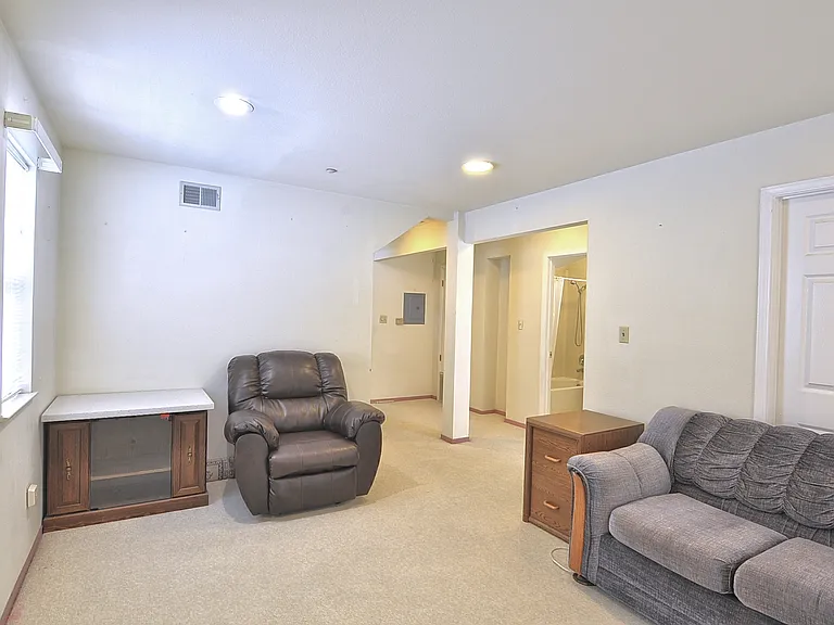 3808 Whittle Ave — Photo 13
