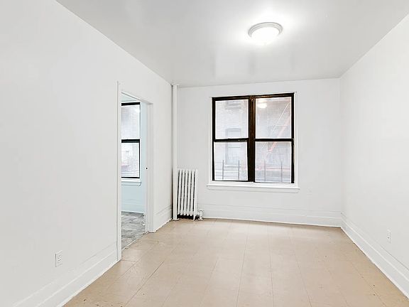 2nd image of 535 W 163rd St APT 3