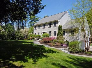57 Brown Brook Cir, Fremont, NH 03044