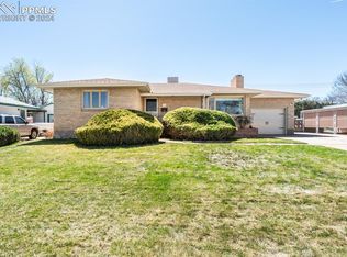 38 Amherst Ave, Pueblo, CO 81005