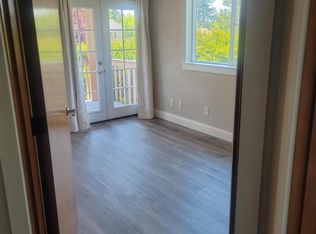 1151 Bon Bon Cir, Medford, OR 97504