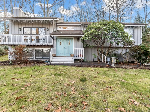 520 Walnut Tree Hill Rd