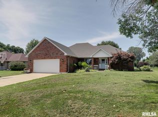 2509 Drake Dr, Quincy, IL 62305