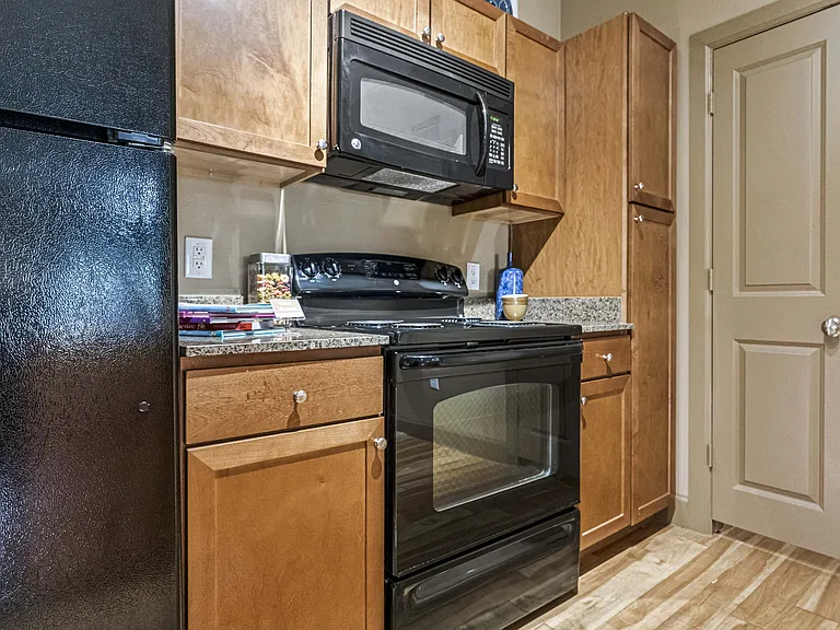 Palomino Apartments Homes — Photo 21
